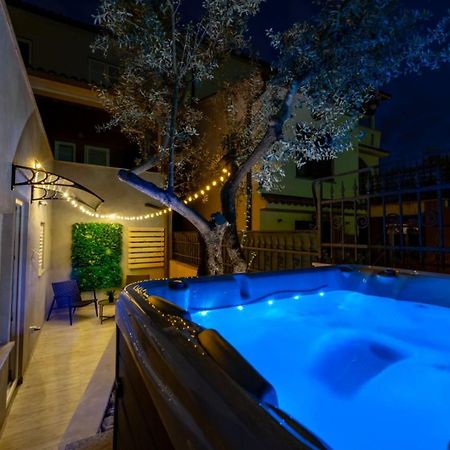 וינקורן Studio Apartment Mare With Private Garden And Jacuzzi מראה חיצוני תמונה