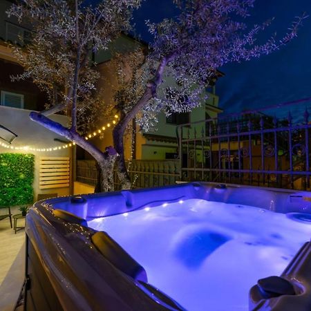 וינקורן Studio Apartment Mare With Private Garden And Jacuzzi מראה חיצוני תמונה