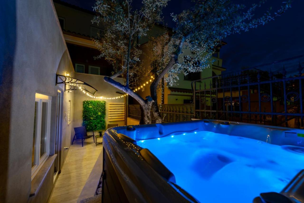 וינקורן Studio Apartment Mare With Private Garden And Jacuzzi מראה חיצוני תמונה